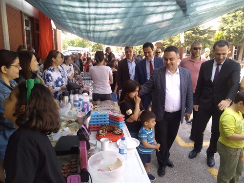  MÜJGAN KARAÇALI İLK OKULUNDA KERMES